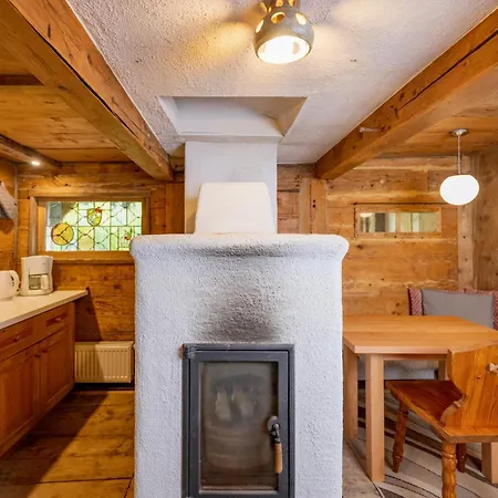 Koanzhaus, Troadkasten * Franking